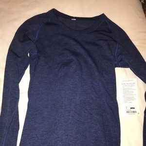 Lululemon Swiftly Tech top